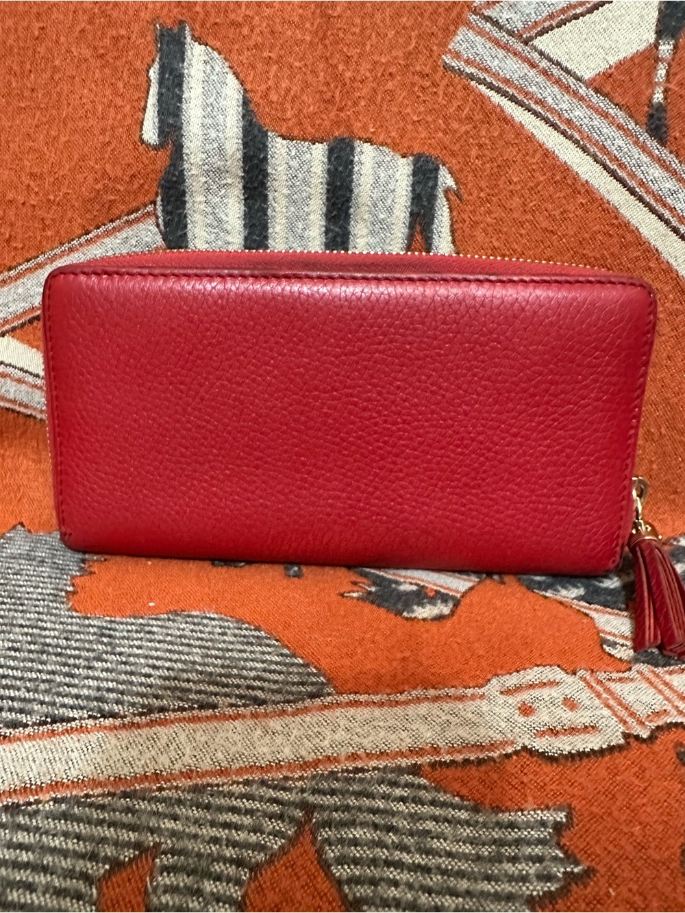 GUCCI ❤️🌟SOHO RED ZIPPY WALLET ⭐️ - Picture 2 of 9